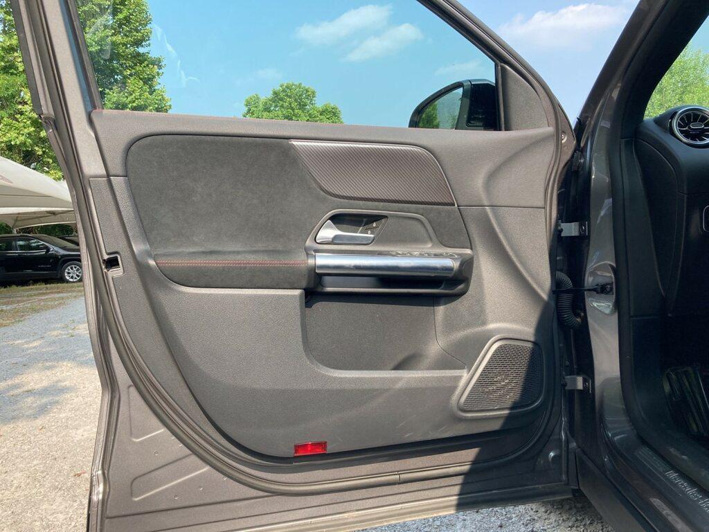 Mercedes GLA 200 d Premium 4matic auto