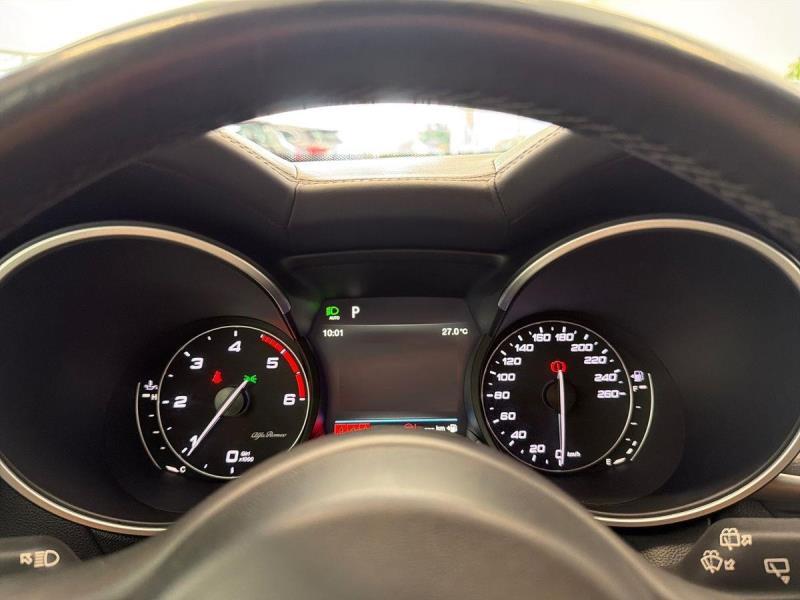 Alfa Romeo Stelvio 2.2 t Executive Q4 210cv auto my19