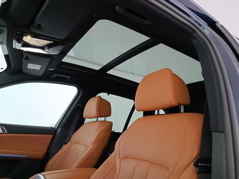 BMW X5 xdrive30d mhev 48V xLine auto
