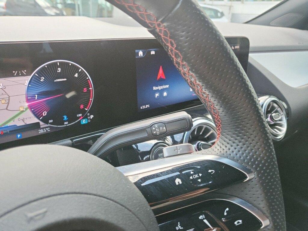 Mercedes Classe B 180 d Premium Plus AMG Line auto