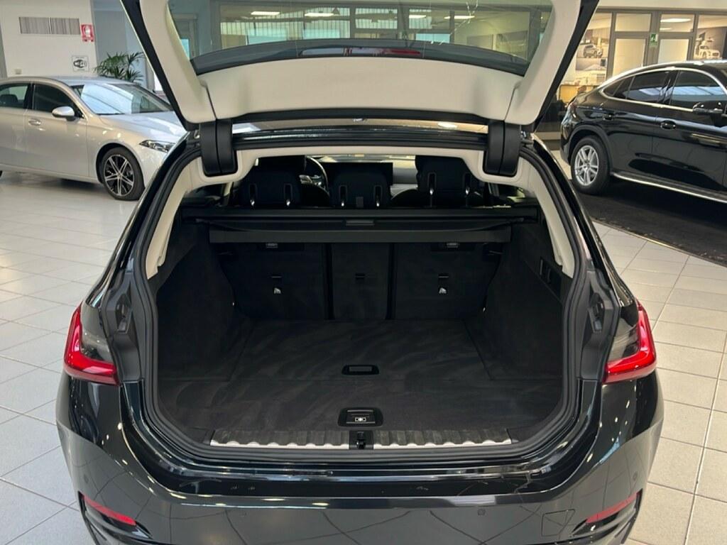 BMW Serie 3 318d Touring mhev 48V auto