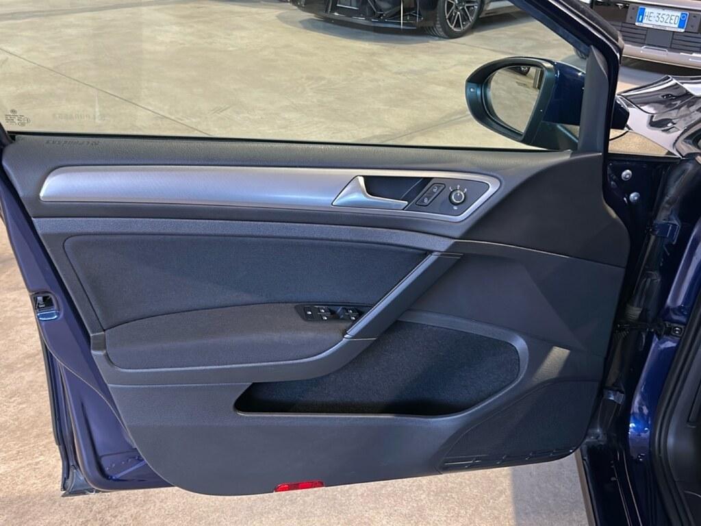 Volkswagen Golf 5p 1.0 tsi Trendline Tech&Sound Pack 115cv