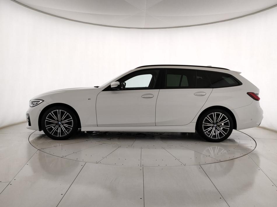 BMW Serie 3 320d Touring mhev 48V xdrive Msport auto