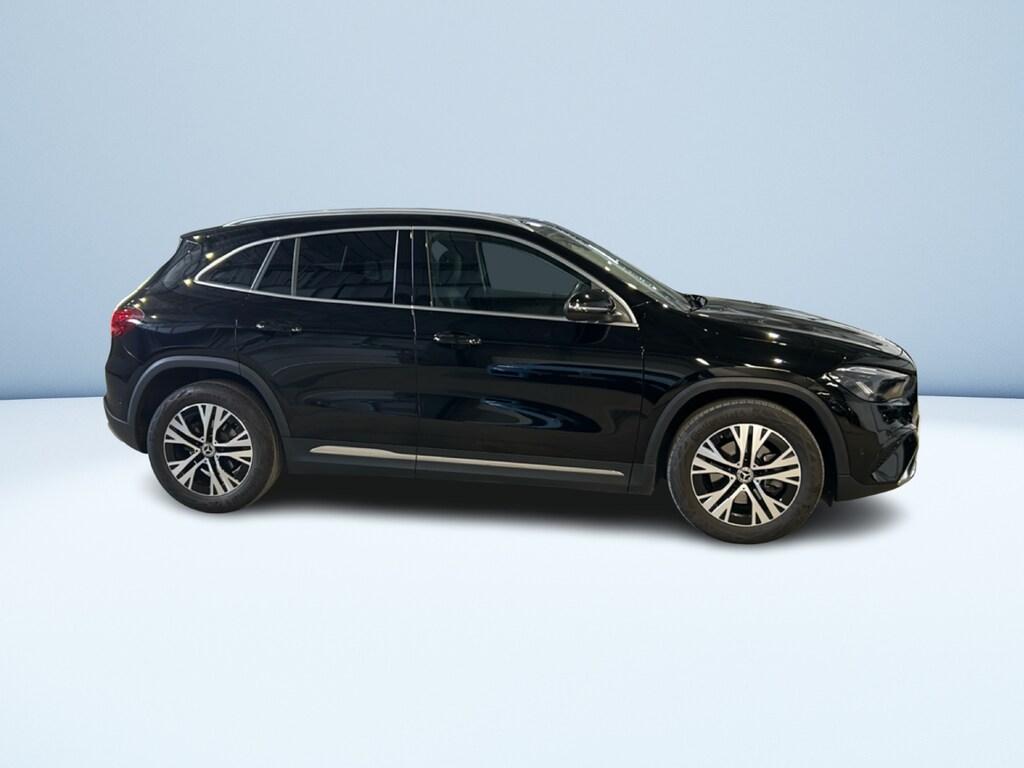 Mercedes GLA 180 d Progressive Advanced auto