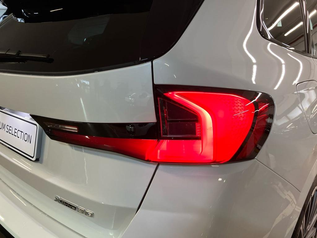 BMW iX1 xdrive 30 MSport Pro