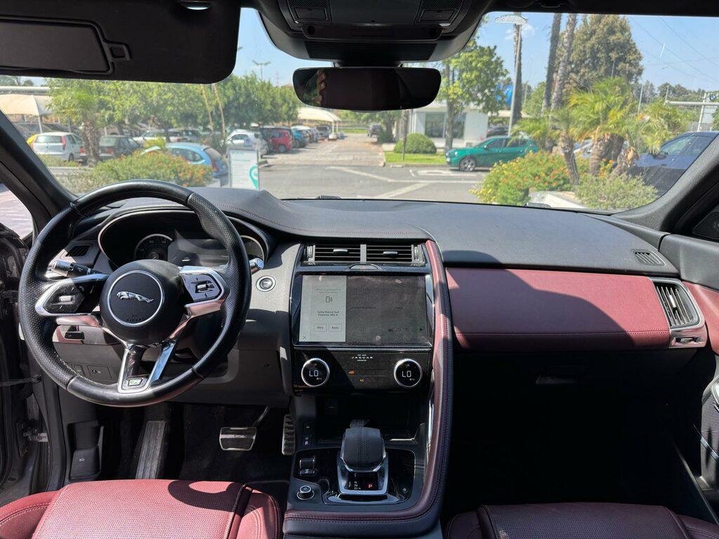 Jaguar E-Pace 2.0 D204 R-Dynamic SE awd auto