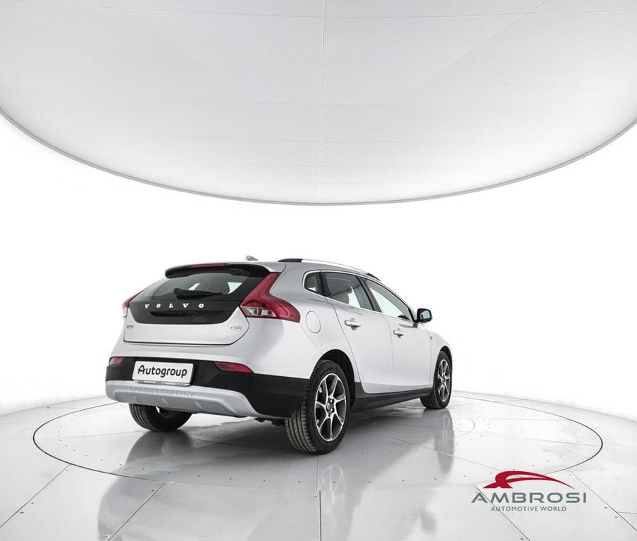 Volvo V40 Cross Country 2.0 D2 Ocean Race geartronic