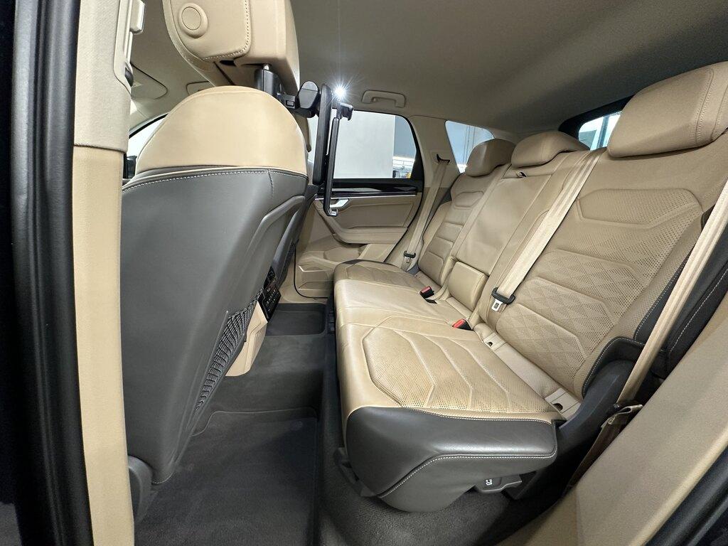 Volkswagen Touareg 3.0 V6 tdi Atmosphere 231cv tiptronic