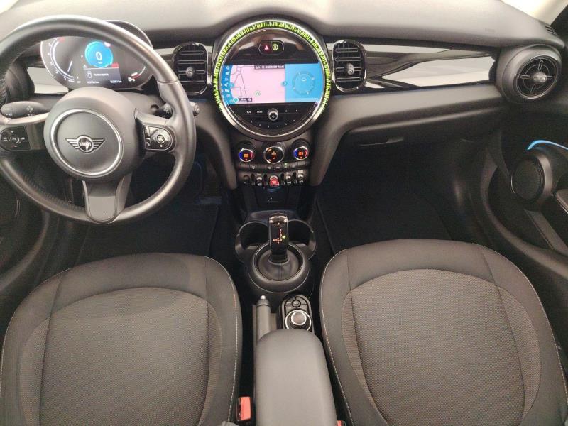 Mini Cooper 1.5 TwinPower Turbo Cooper Business DCT