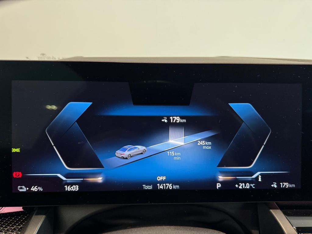 BMW i5 edrive40 Msport