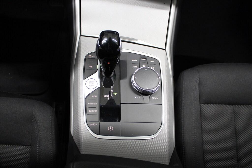 BMW Serie 3 320d Touring mhev 48V Business Advantage auto