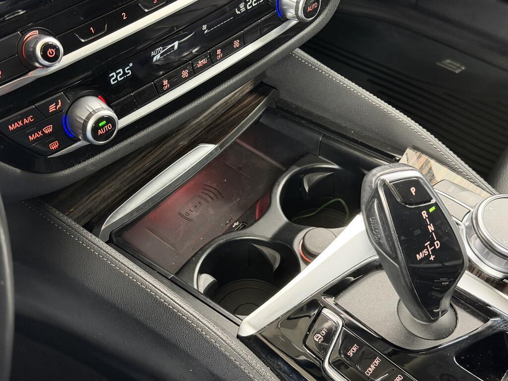 BMW Serie 5 530d Touring mhev 48V xdrive Business auto