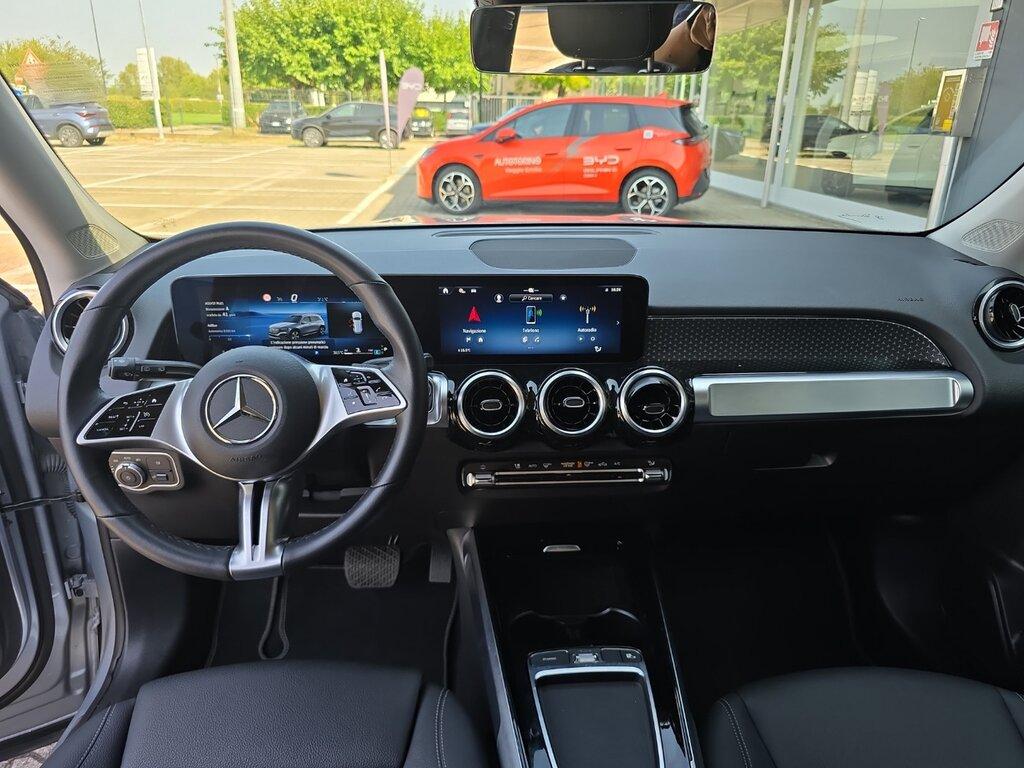 Mercedes GLB 180 d Progressive Advanced auto