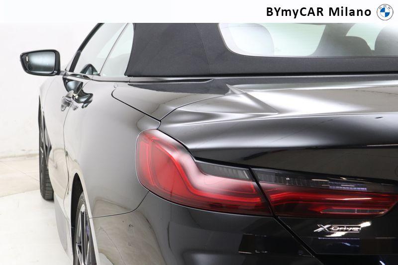 BMW Serie 8 840d Cabrio mhev 48V xdrive auto