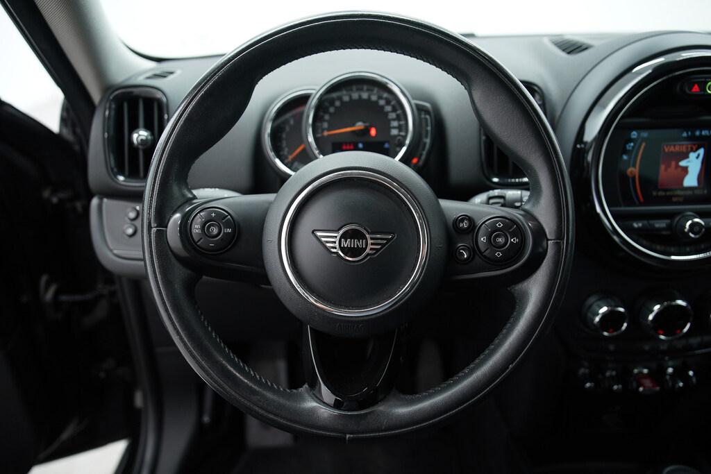 Mini Cooper 1.5 Baker Street