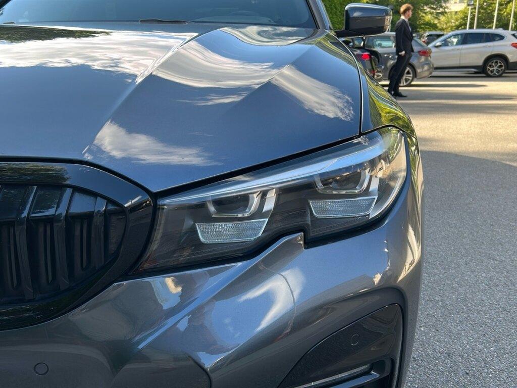 BMW Serie 3 330d Touring mhev 48V xdrive Msport auto