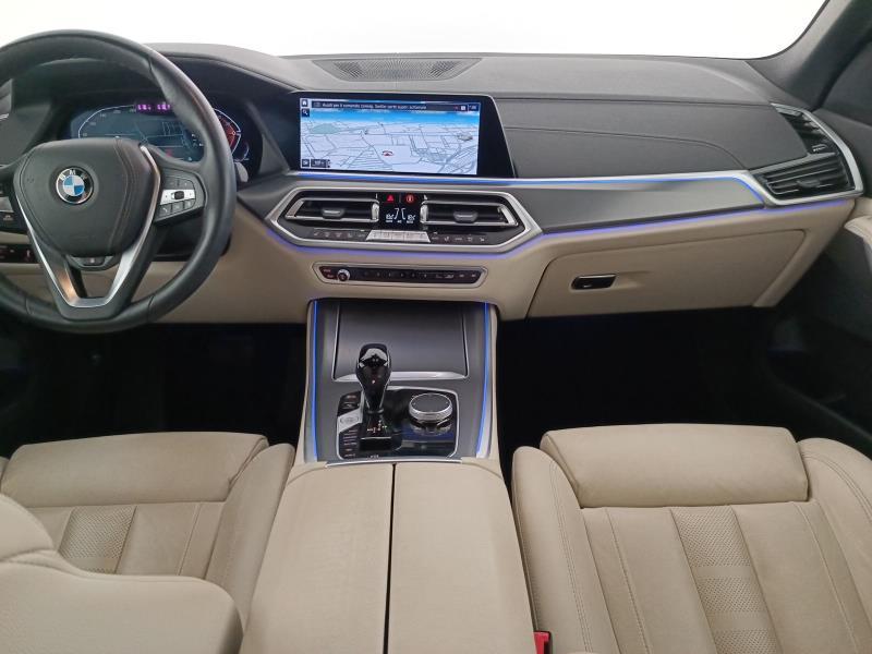BMW X5 xdrive30d mhev 48V xLine auto