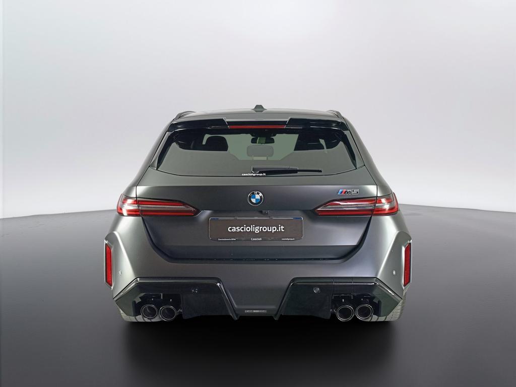 BMW M5 Touring 4.4 727cv auto