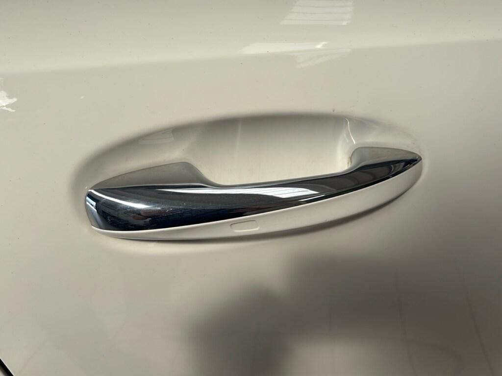 Mercedes GLB 180 d Premium auto