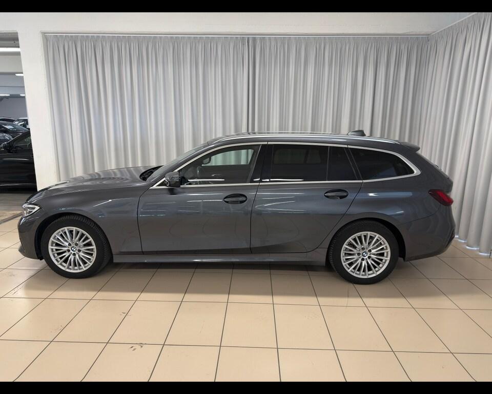 BMW Serie 3 320d Touring mhev 48V xdrive Luxury auto