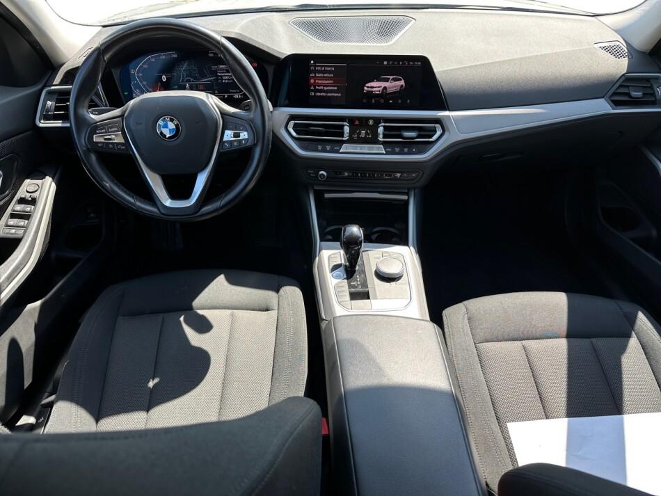 BMW Serie 3 316d Touring mhev 48V Luxury auto