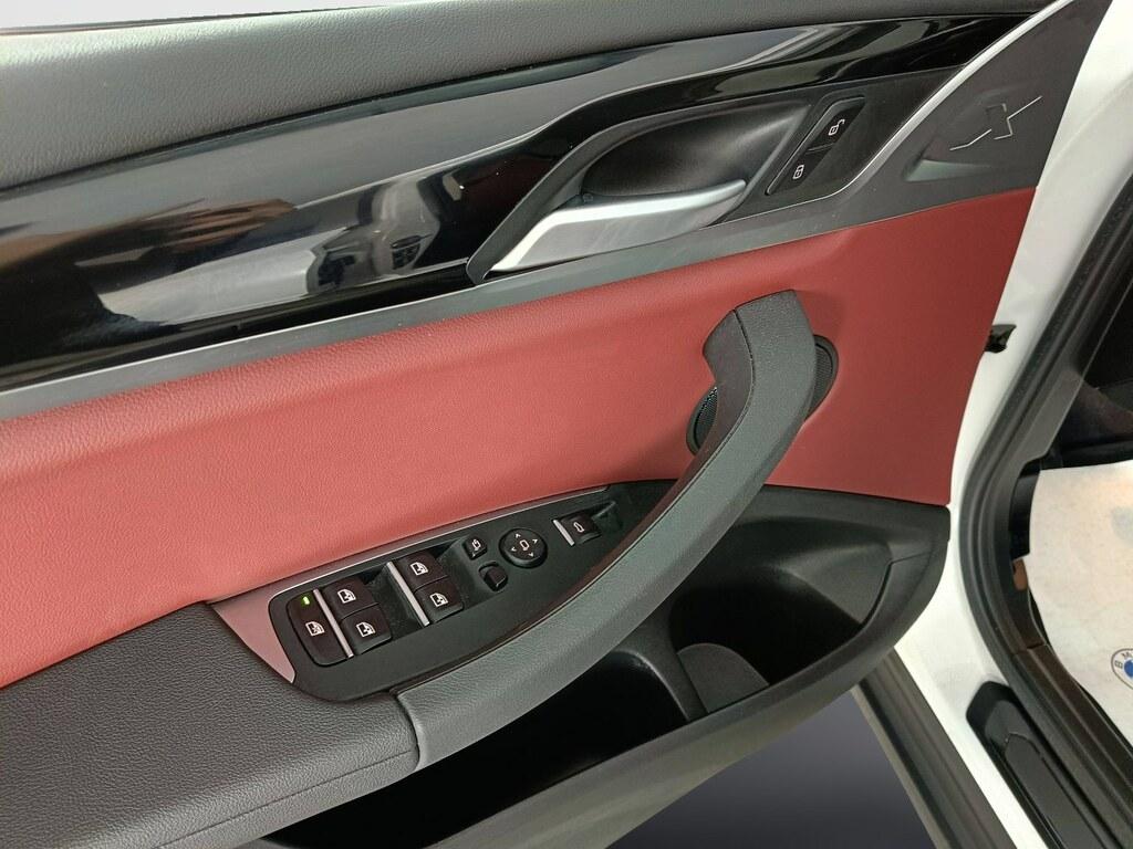 BMW X3 xdrive20d mhev 48V auto