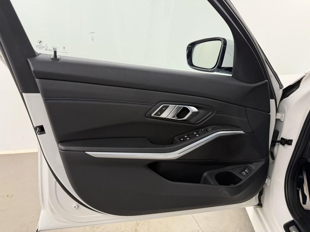 BMW Serie 3 318d Touring mhev 48V Msport auto