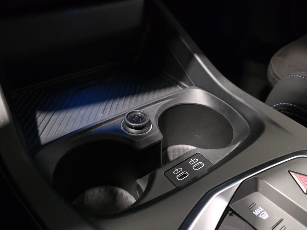 BMW Serie 1 120d 48V auto