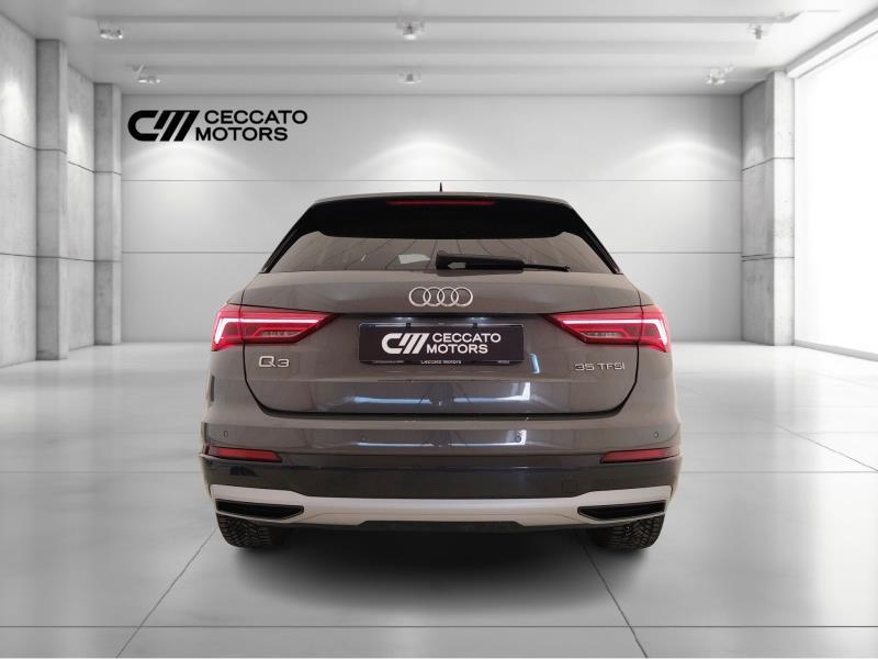 Audi Q3 35 1.5 tfsi Business Advanced s-tronic