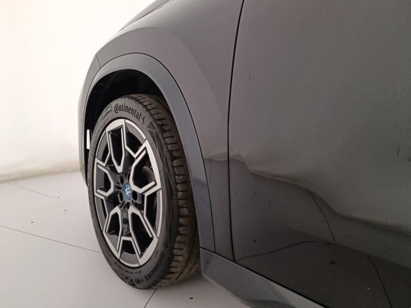 BMW iX1 30 xdrive X-Line