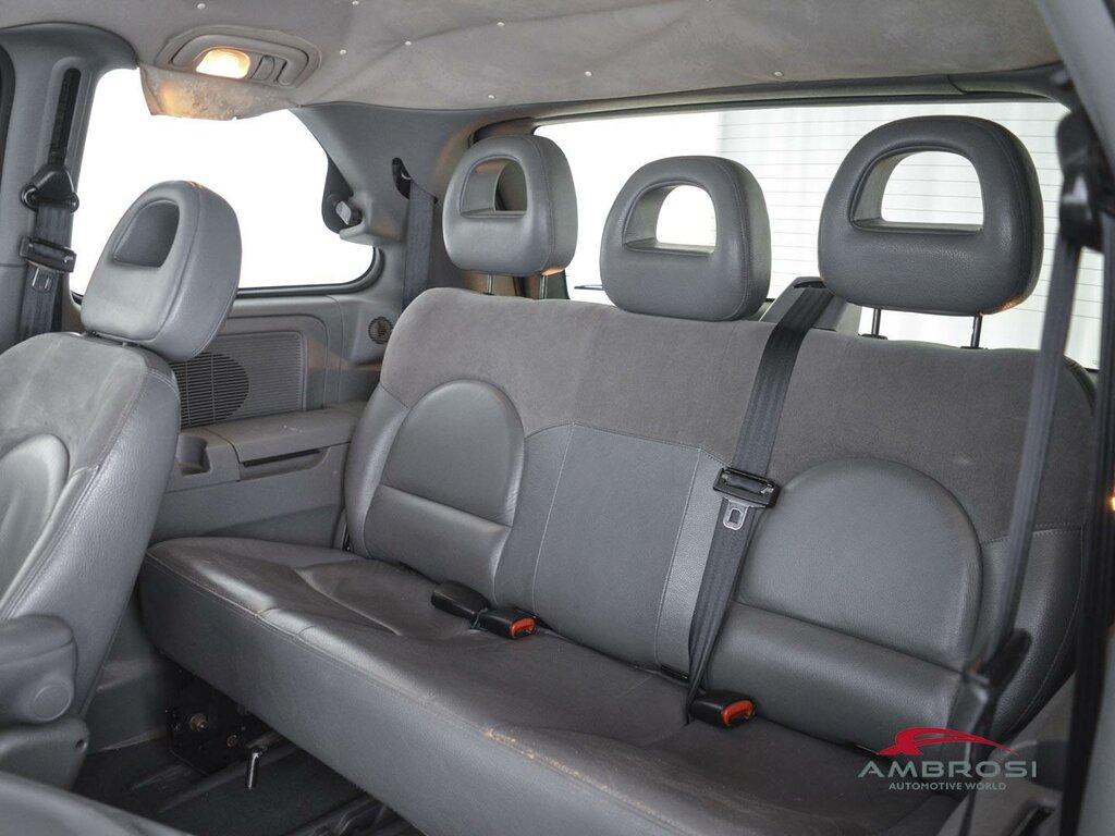 Chrysler Voyager 2.5 crd LX