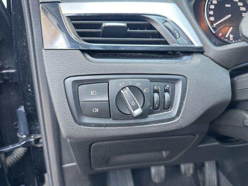 BMW X1 sdrive18i Advantage 136cv