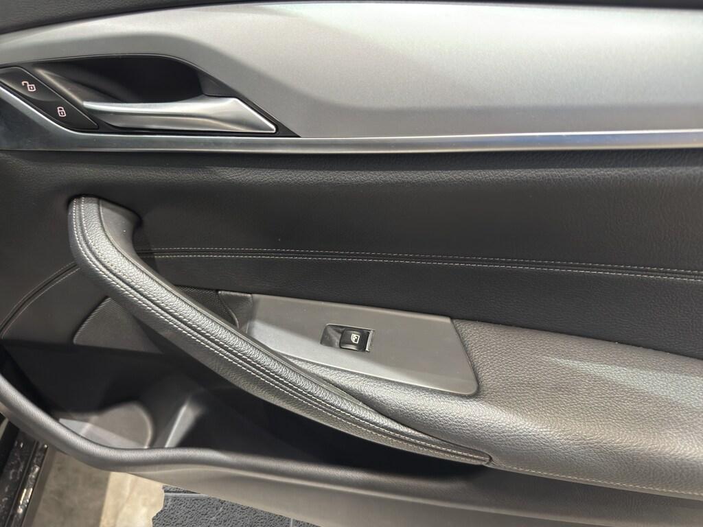 BMW Serie 5 520d Touring mhev 48V Luxury auto