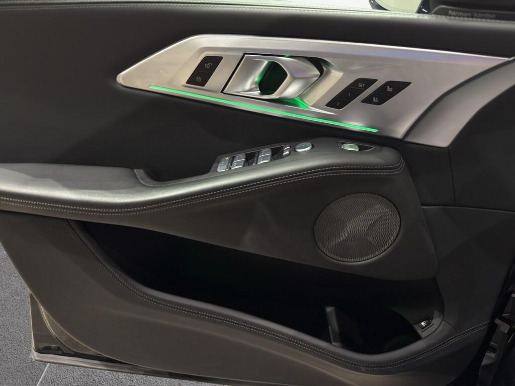 BMW XM 50e auto