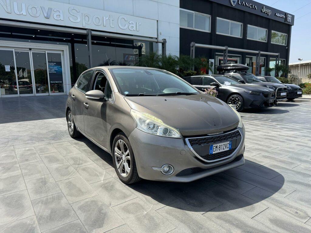 Peugeot 208 1.2 vti 12v Allure 5p