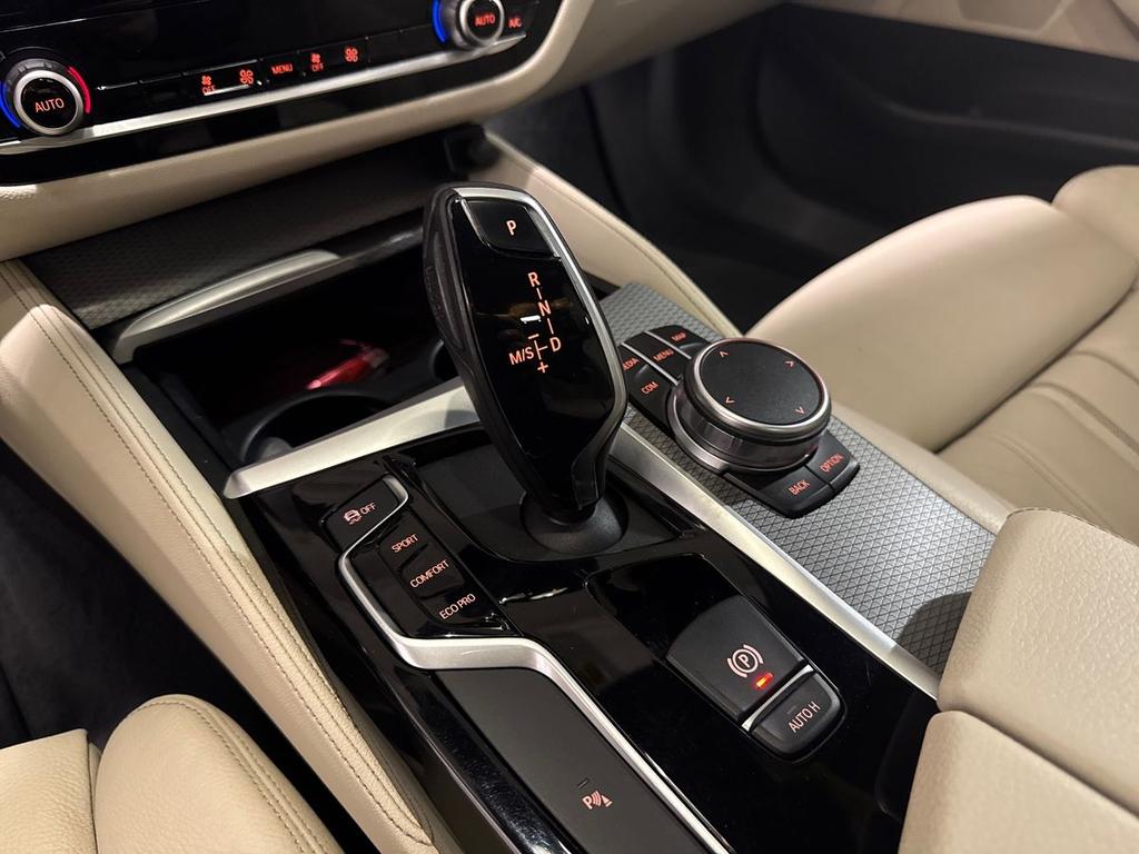 BMW Serie 5 530d Touring xdrive Msport 249cv auto