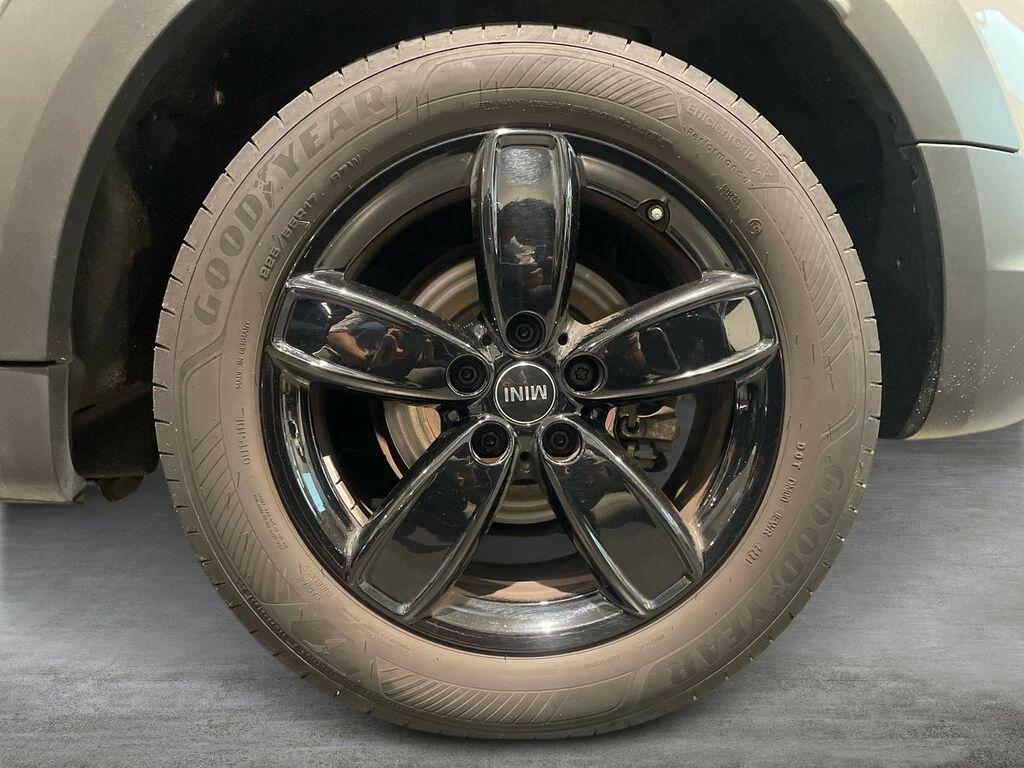Mini Cooper Countryman 1.5 TwinPower Turbo Cooper