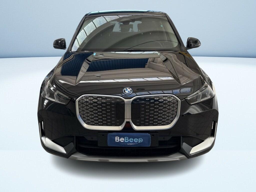 BMW iX1 edrive 20 X-Line