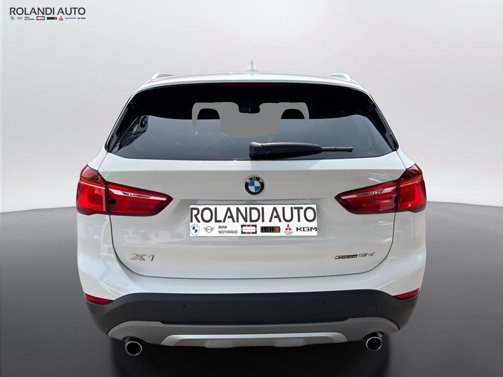 BMW X1 sdrive18d xLine auto my18