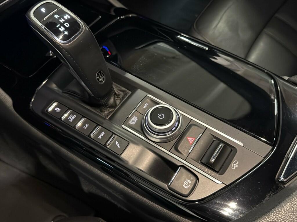 Maserati Levante 2.0 mhev GT 330cv auto