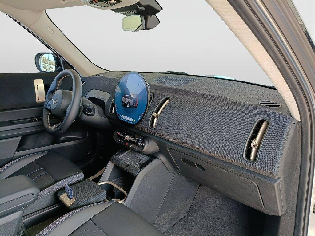 Mini Mini Countryman 1.5 48V C Favoured auto