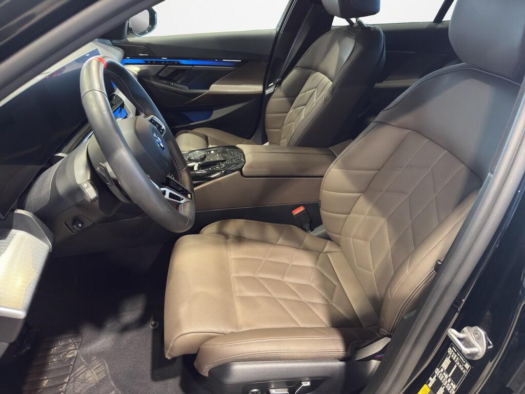 BMW i5 M i5 M60 M Sport Pro