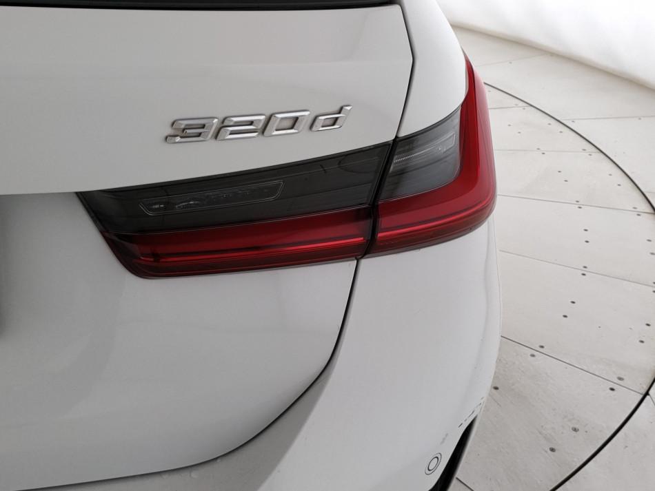 BMW Serie 3 320d Touring mhev 48V Business Advantage auto