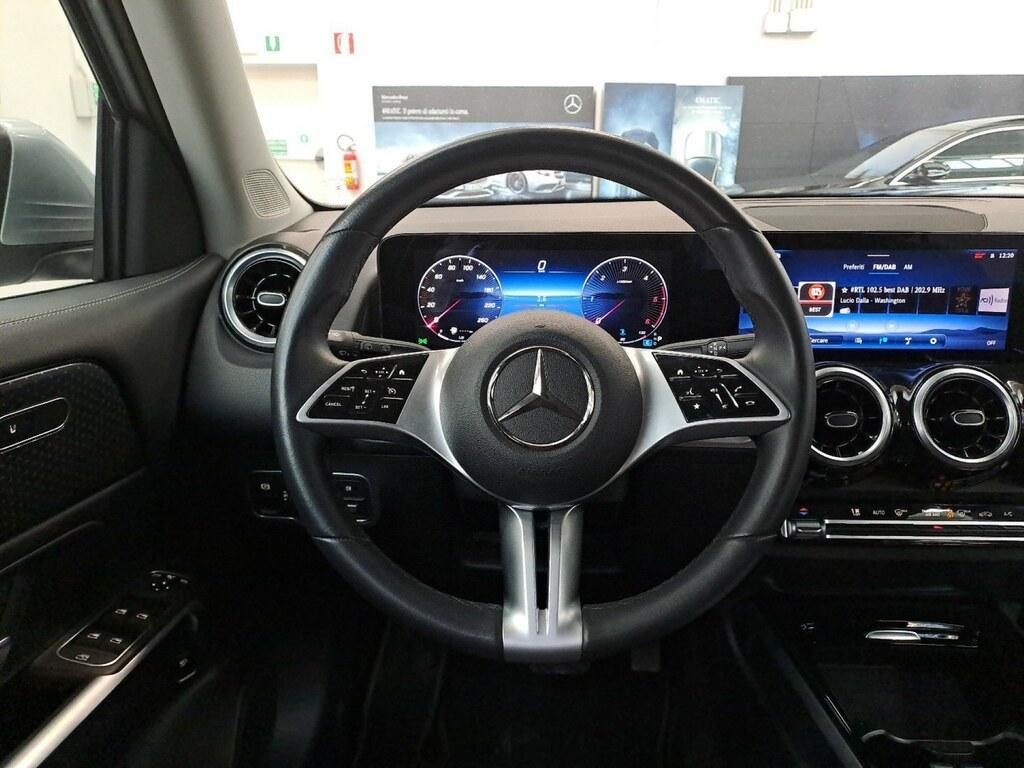 Mercedes GLB 180 d Progressive Advanced auto