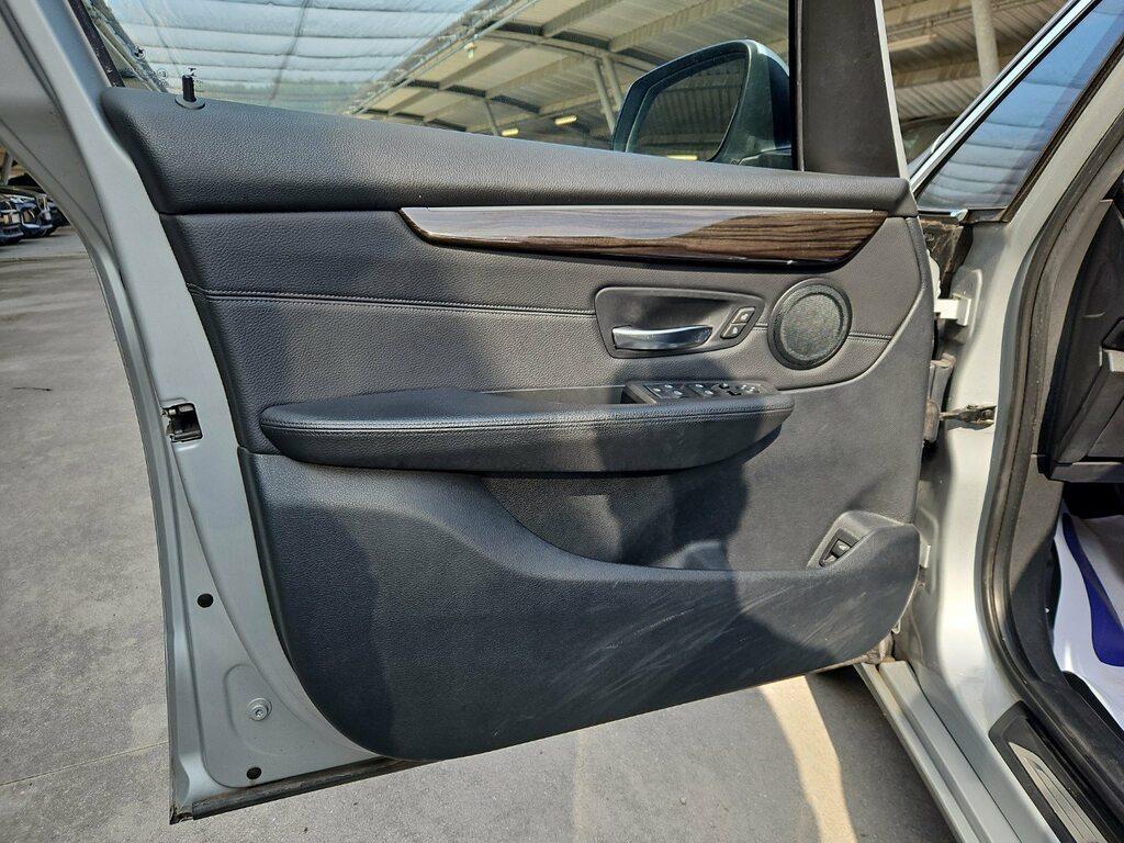 BMW Serie 2 216d Active Tourer Luxury my17