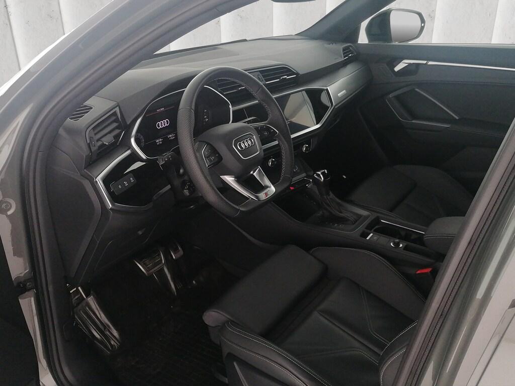 Audi Q3 Sportback 40 2.0 tfsi Identity Black quattro s-tronic