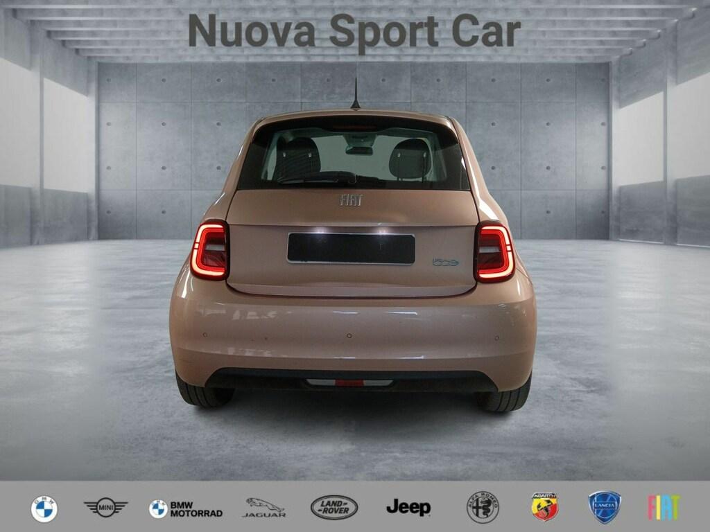 Fiat 500 e La Prima