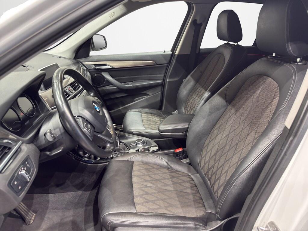 BMW X1 sdrive18d xLine auto my18