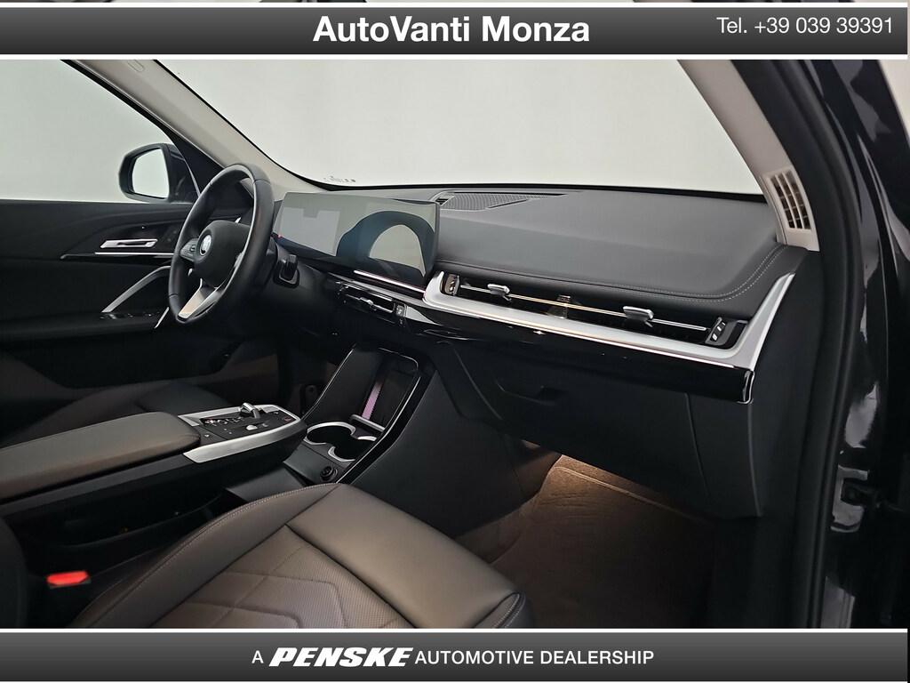 BMW iX1 edrive 20 X-Line