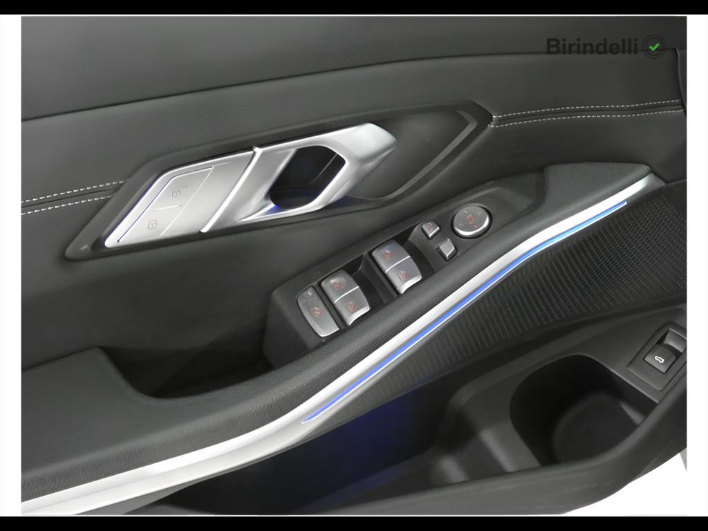 BMW Serie 3 320d Touring mhev 48V Luxury auto